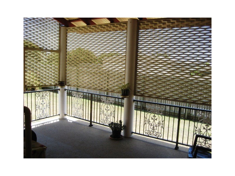 102 Esplanade, Point Vernon QLD 4655