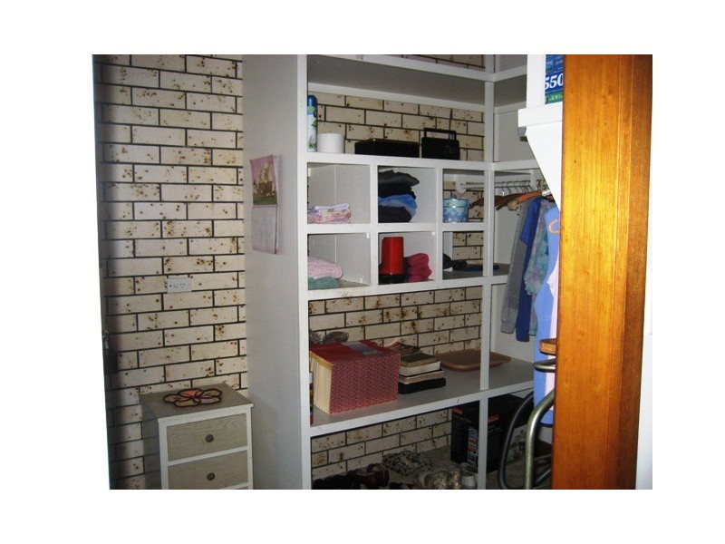 102 Esplanade, Point Vernon QLD 4655