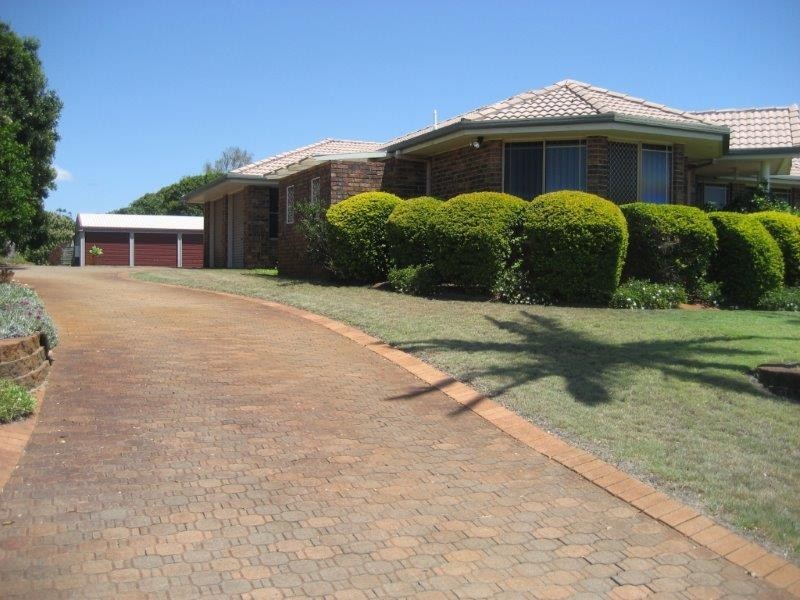 3 SOVEREIGN CRT, Urraween QLD 4655