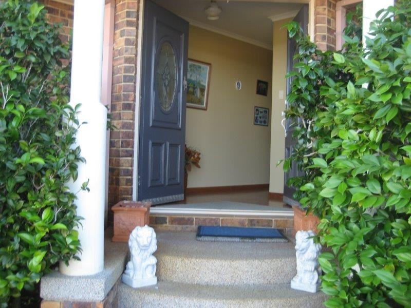 3 SOVEREIGN CRT, Urraween QLD 4655