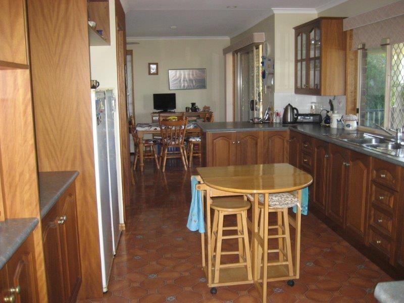 3 SOVEREIGN CRT, Urraween QLD 4655