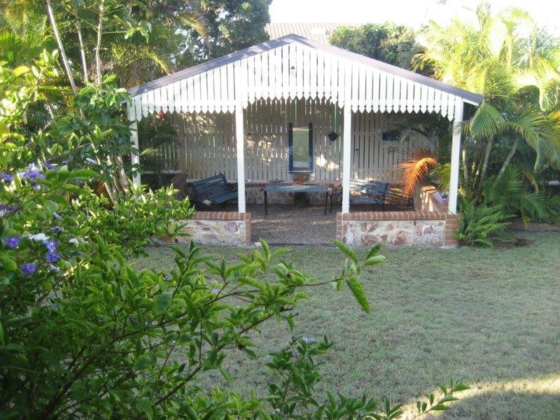 3 SOVEREIGN CRT, Urraween QLD 4655
