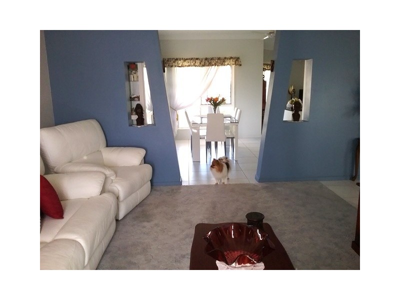 3 LANCASTER CIRCUIT, Urraween QLD 4655