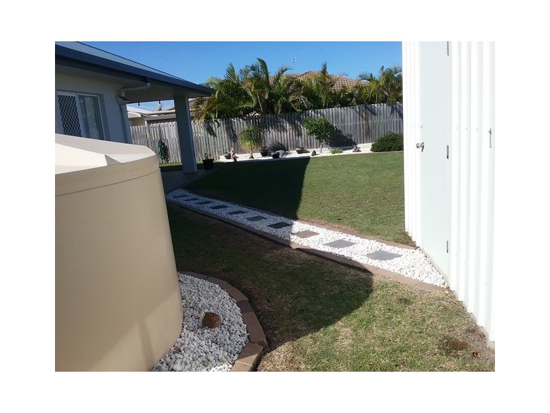 3 LANCASTER CIRCUIT, Urraween QLD 4655