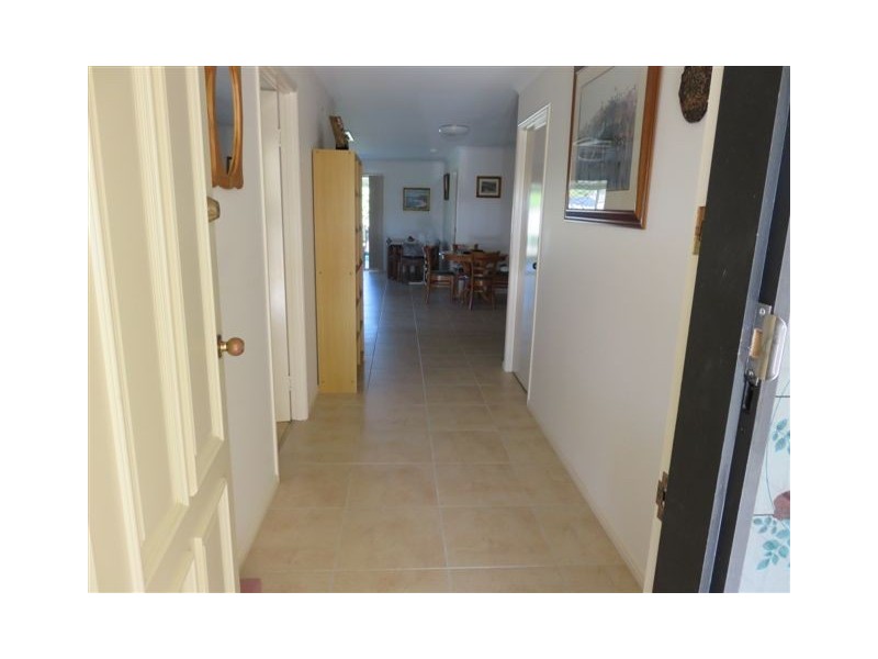 52 Anchorage, Point Vernon QLD 4655