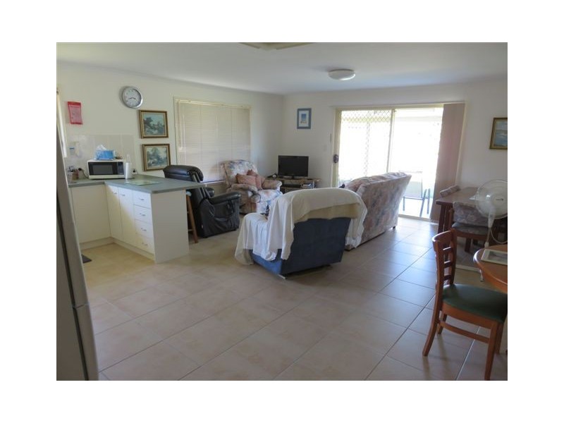 52 Anchorage, Point Vernon QLD 4655