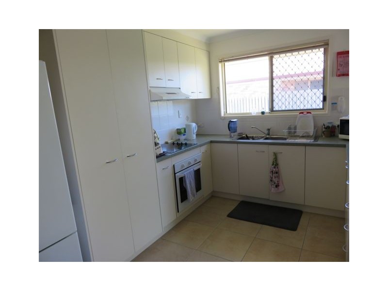 52 Anchorage, Point Vernon QLD 4655