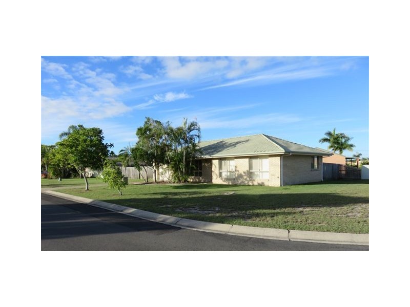 37 Aimee Drive, Urangan QLD 4655