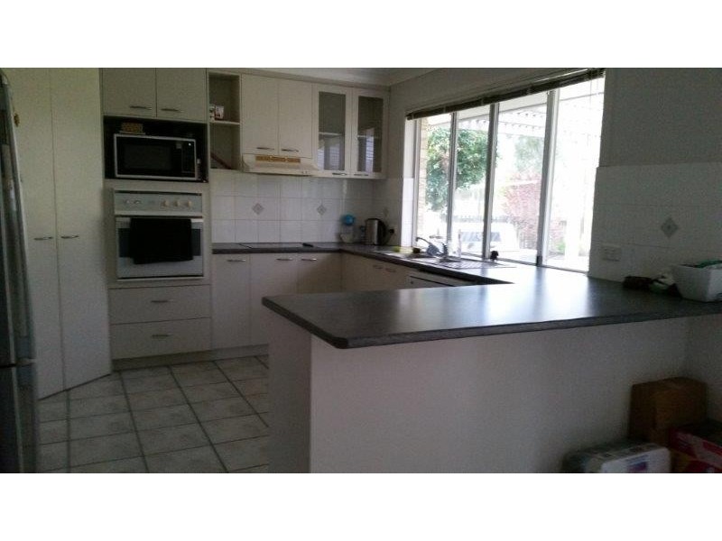 19 Kookaburra Dve, Eli Waters QLD 4655