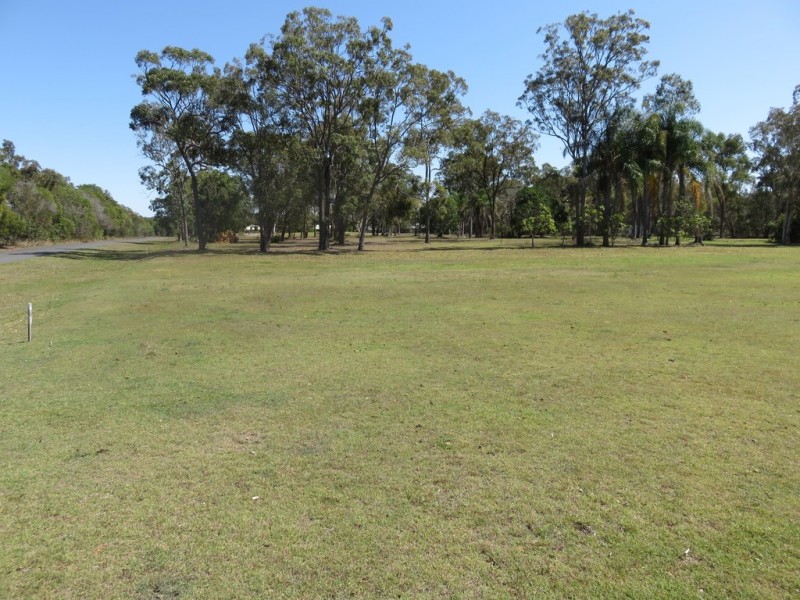 53-58 SILKWOOD DRIVE, Urangan QLD 4655