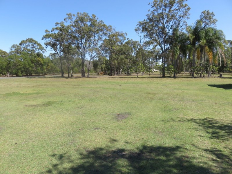 53-58 SILKWOOD DRIVE, Urangan QLD 4655