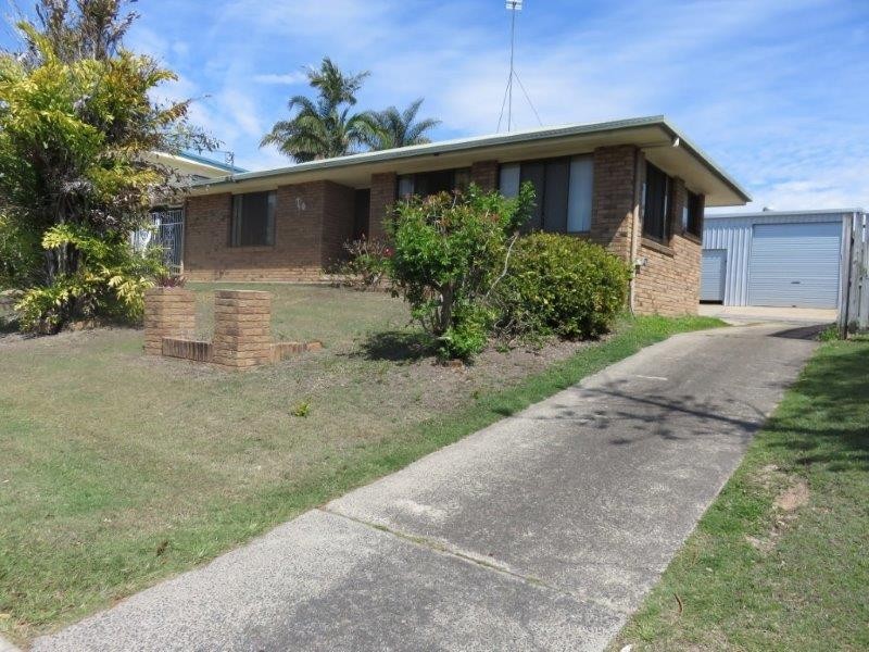 7 BARRY STREET, Torquay QLD 4655