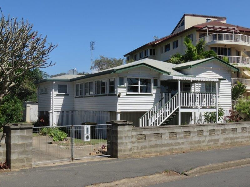 453 THE ESPLANADE, Torquay QLD 4655