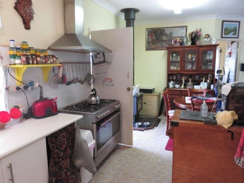 15 LARNER STREET, Tiaro QLD 4650