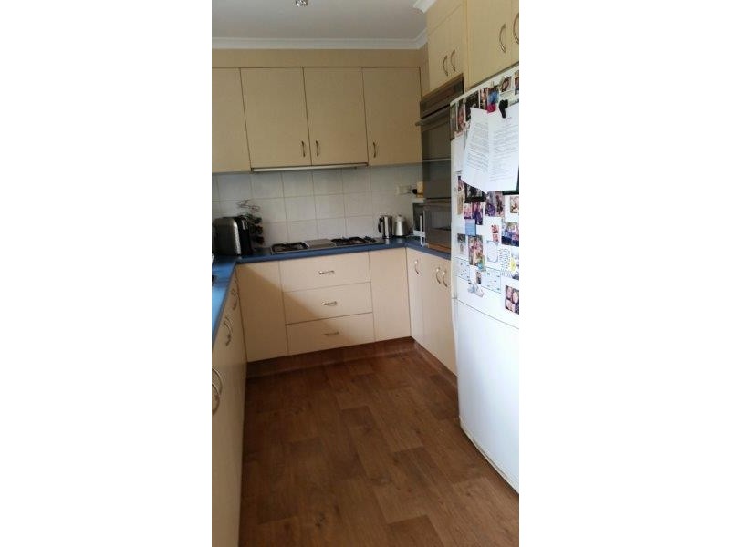 12 Eden Way, Point Vernon QLD 4655