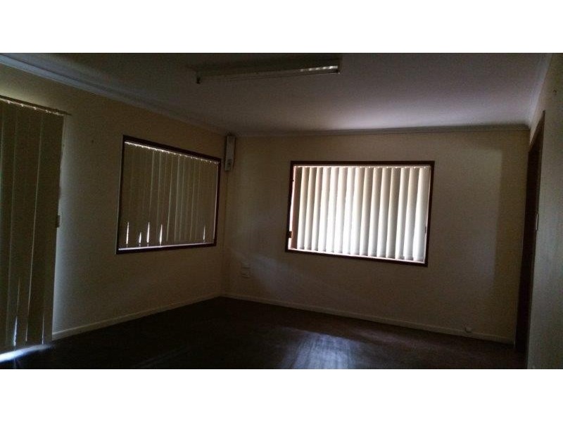 35-37 Islander Rd, Pialba QLD 4655