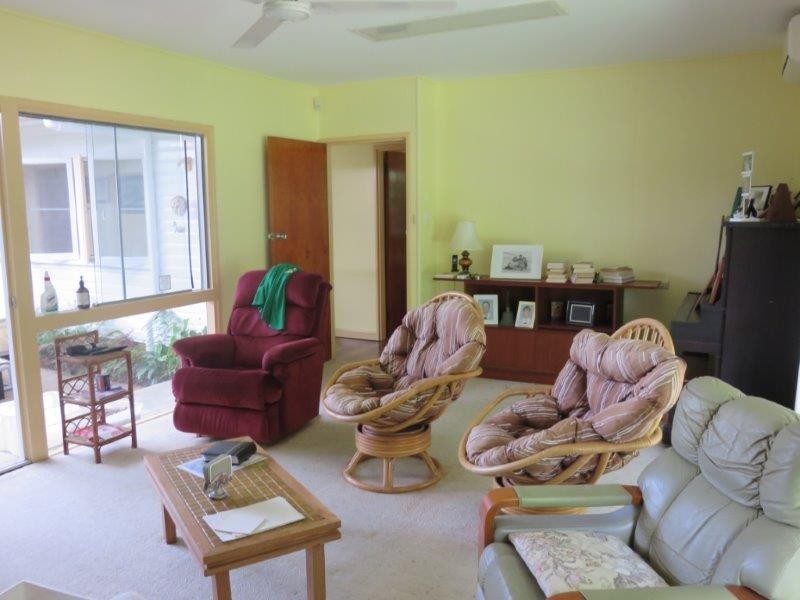 188 ESPLANADE, Point Vernon QLD 4655