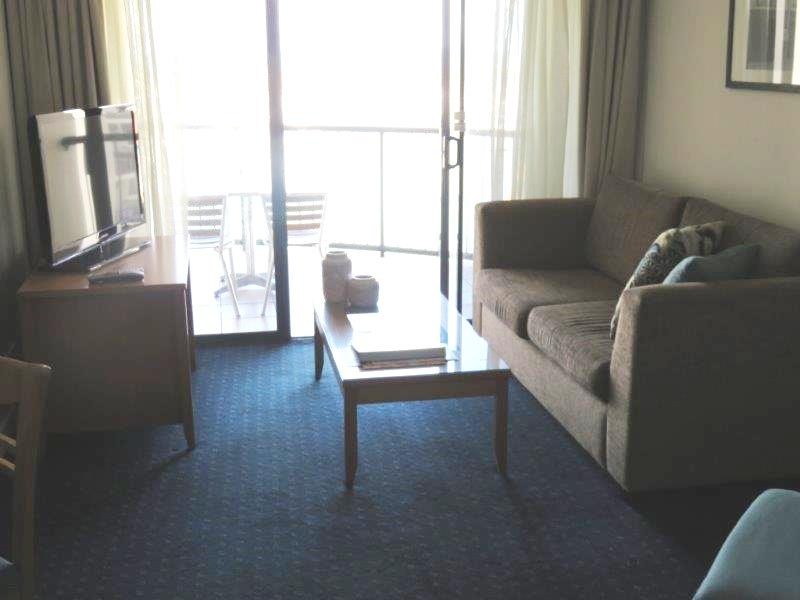 517/632-633 The Mantra Buccaneer Drive, Urangan QLD 4655