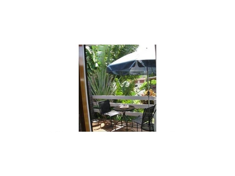 UNIT 2/70 HIBISCUS STREET, Urangan QLD 4655