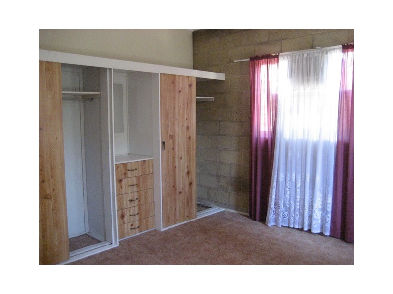 5 Whittaker Close, Urangan QLD 4655
