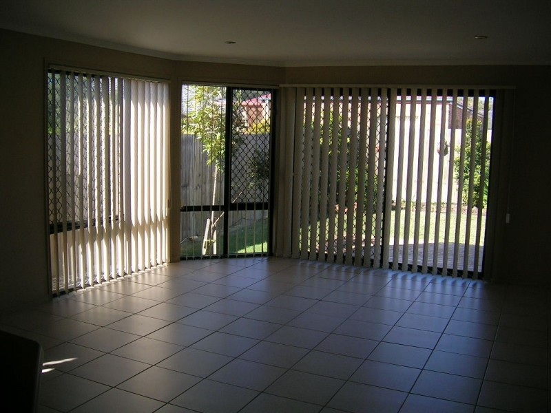 North Lakes QLD 4509