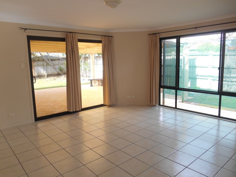 North Lakes QLD 4509