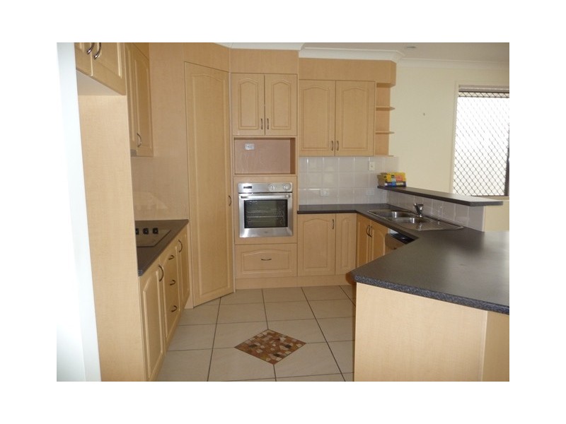 North Lakes QLD 4509