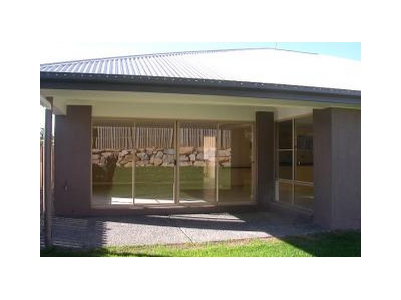 66 Butterfly Drive, Kallangur QLD 4503