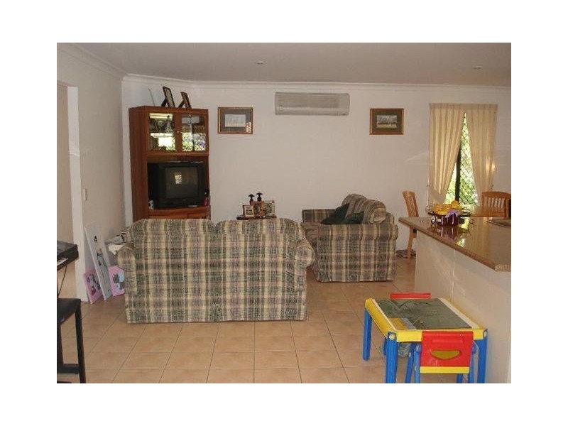 39 Turquoise Crescent, Griffin QLD 4503