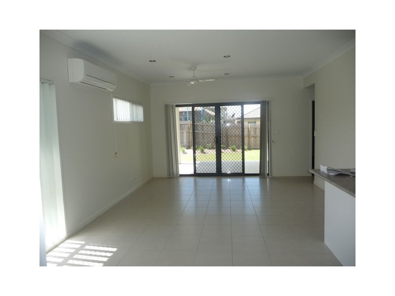 North Lakes QLD 4509