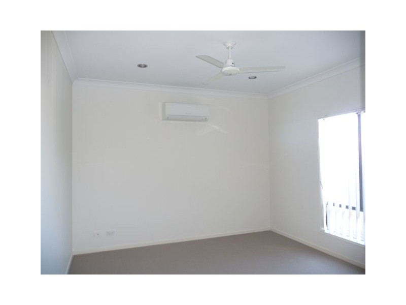 North Lakes QLD 4509