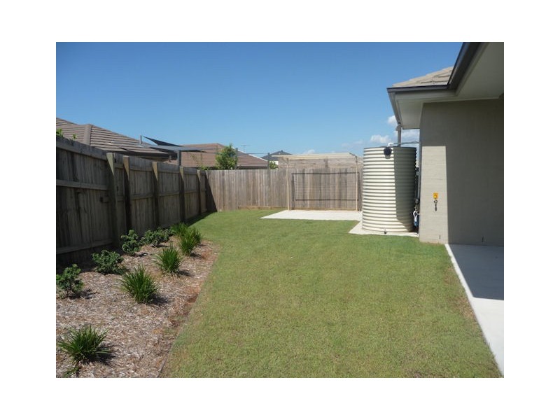 North Lakes QLD 4509