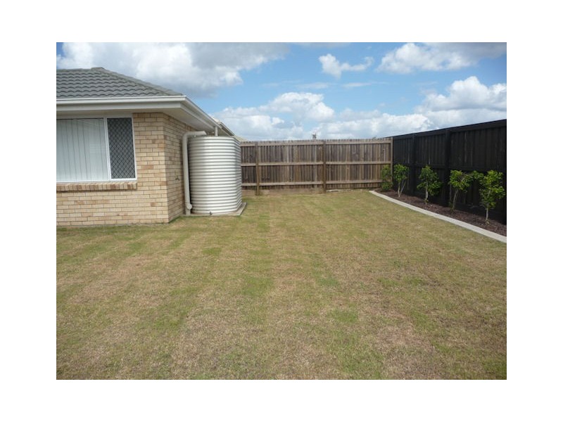 North Lakes QLD 4509