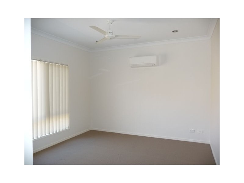 North Lakes QLD 4509