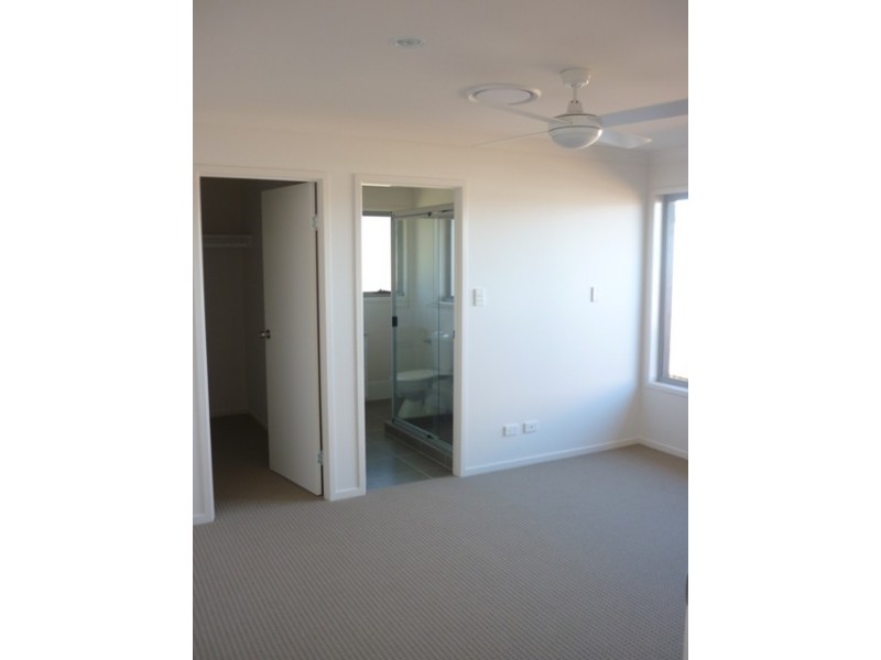 Kallangur QLD 4503