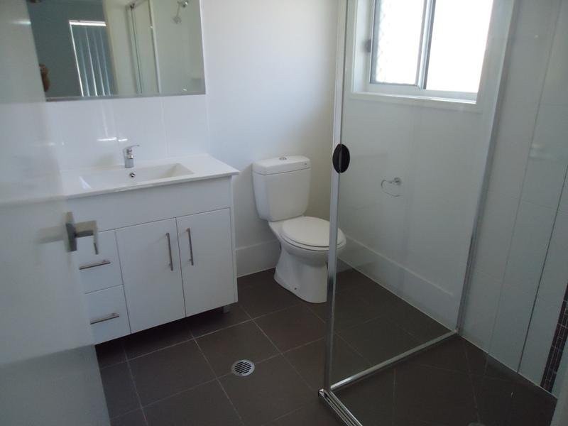 8 Kingfisher Street, Dakabin QLD 4503