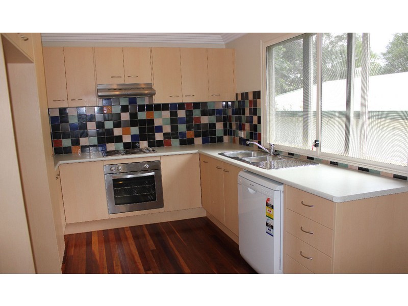 87a Old Gympie Rd, Kallangur QLD 4503