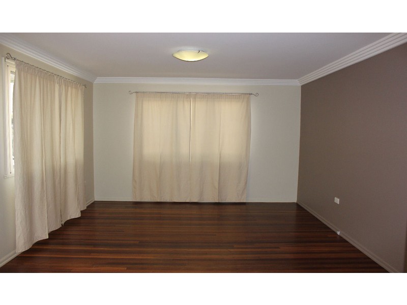 87a Old Gympie Rd, Kallangur QLD 4503