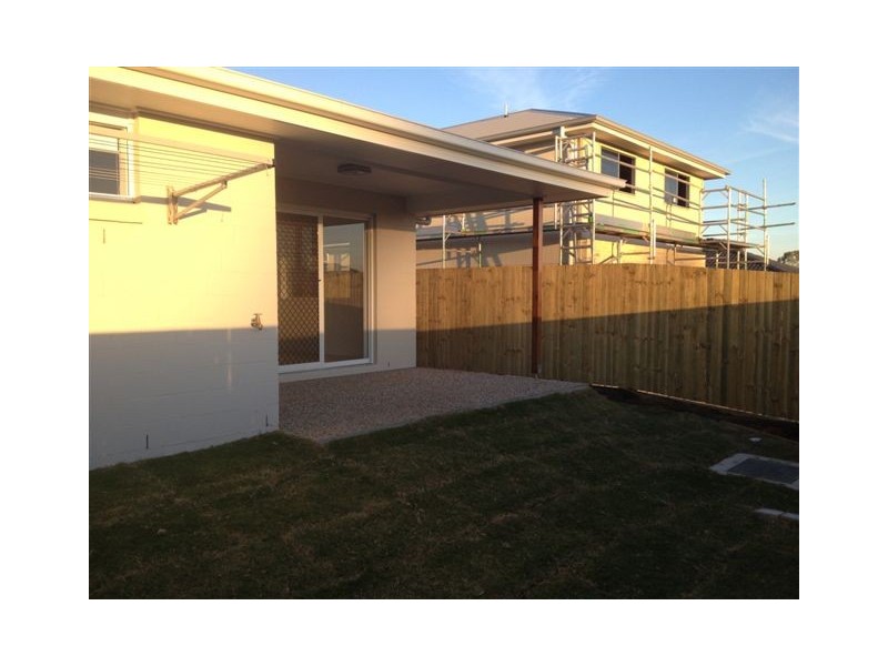 1/17 Mistral Crescent, Griffin QLD 4503