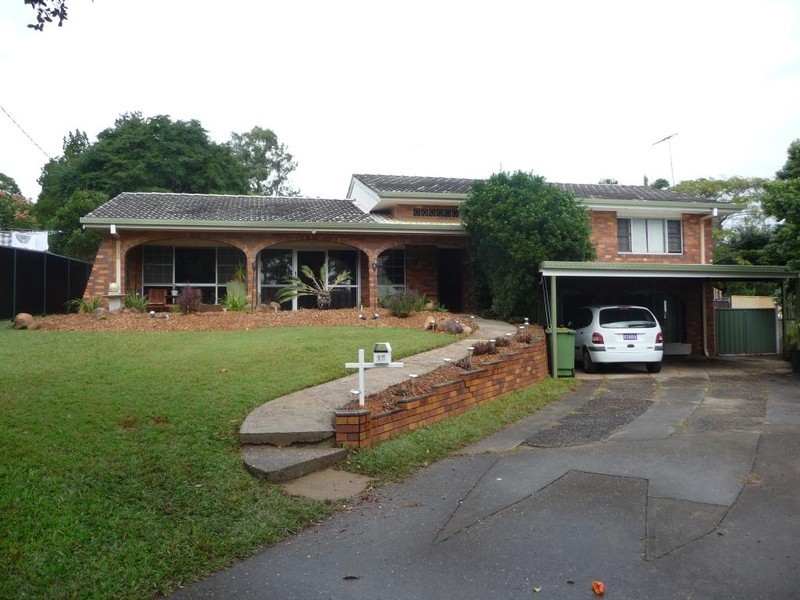 15  Gyp  Ct., Kallangur QLD 4503