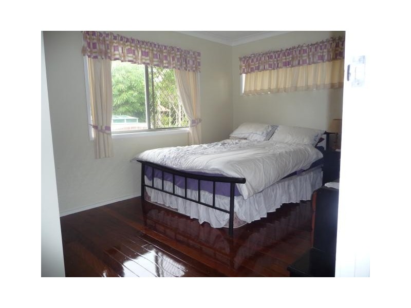 15  Gyp  Ct., Kallangur QLD 4503