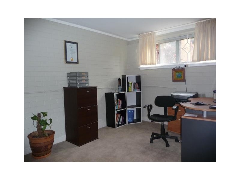 15  Gyp  Ct., Kallangur QLD 4503
