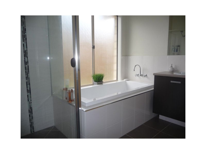 North Lakes QLD 4509