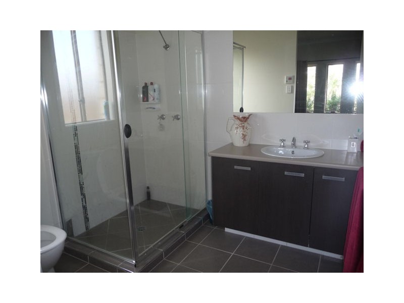 North Lakes QLD 4509
