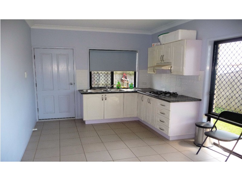 115 Sheaves rd, Kallangur QLD 4503