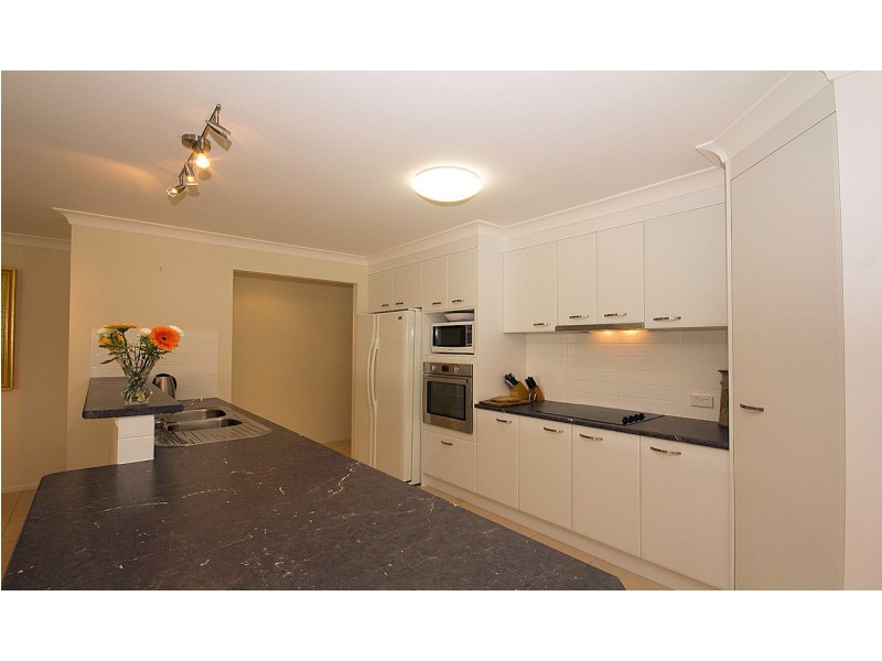 18 Seabiscuit, Kallangur QLD 4503