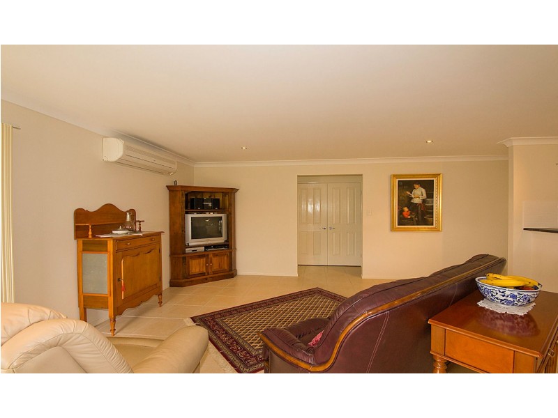 18 Seabiscuit, Kallangur QLD 4503