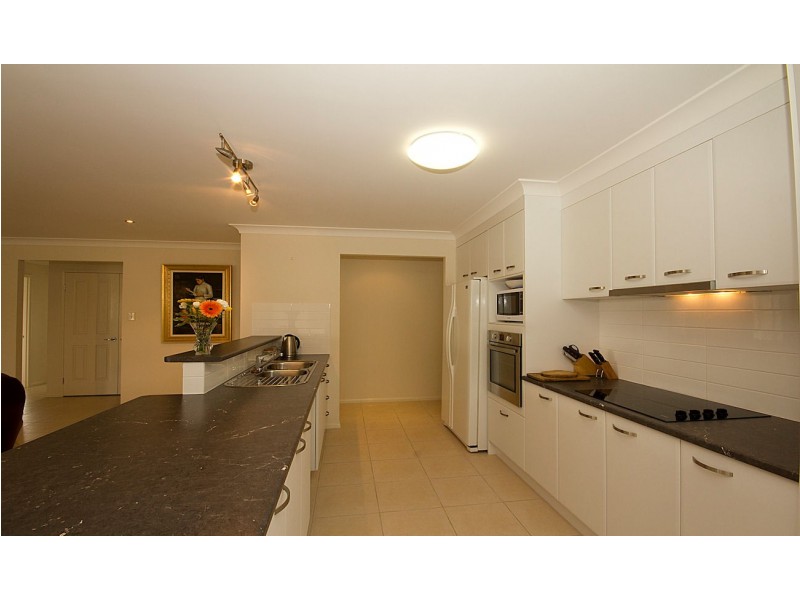 18 Seabiscuit, Kallangur QLD 4503