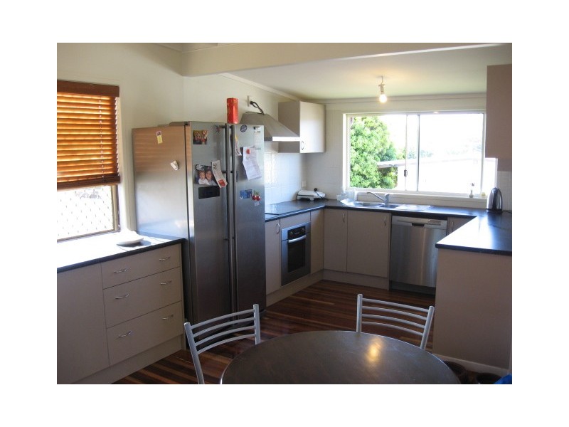 2 Dangerie, Kallangur QLD 4503