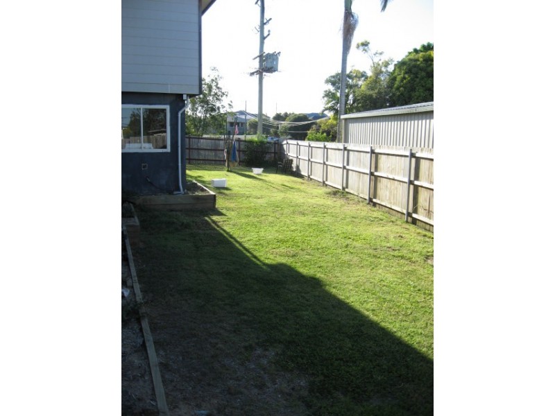 2 Dangerie, Kallangur QLD 4503